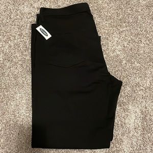 Brand New Black Old Navy Jeans - Loose fit